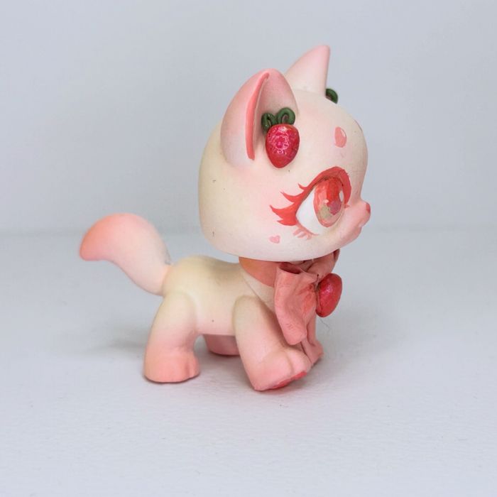 Lps Custom kotek truskawkowy