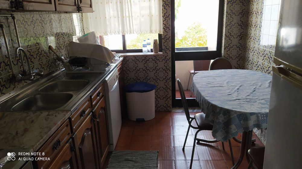 Quarto para arrendar