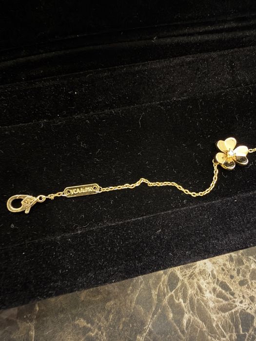 Браслет Van Cleef &Arpels Frivole mini model