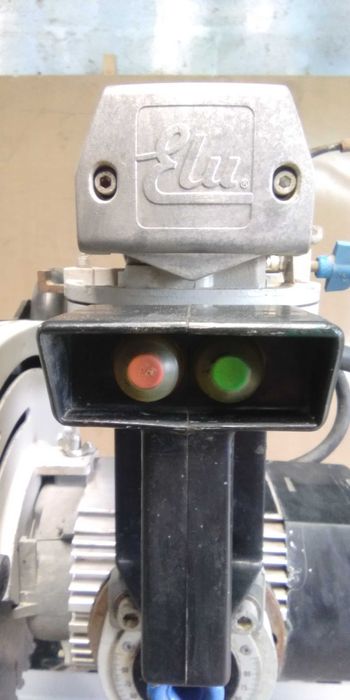 Serra ótima com travão, trifásico, toda original, pintura original,