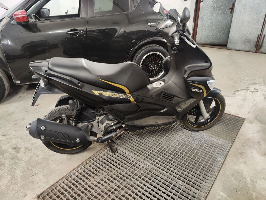 Gilera runner 125