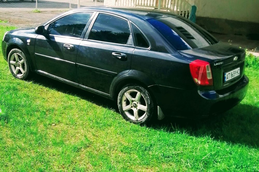 Продам лачеті за хорошу ціну