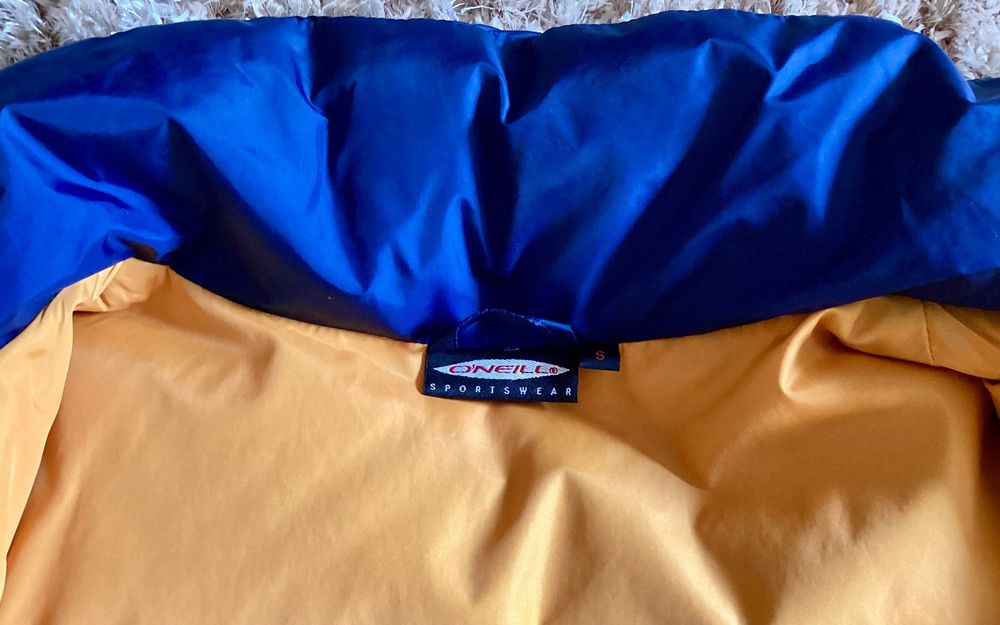 Blusão de penas da O’neill