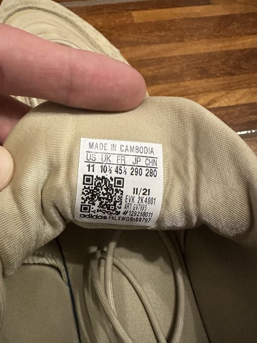 Adidas Ozelia 44 розмір