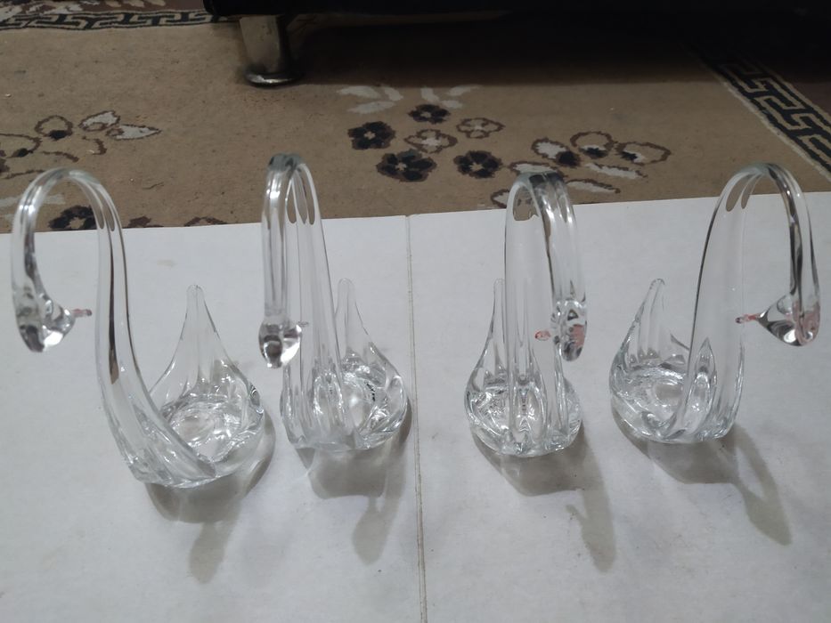 Статуэтка Лебедь СССР,стекло хрусталь,в хорошем состоянии 4шт.250грн.