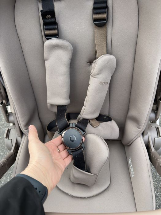 Коляска Anex flo yuki