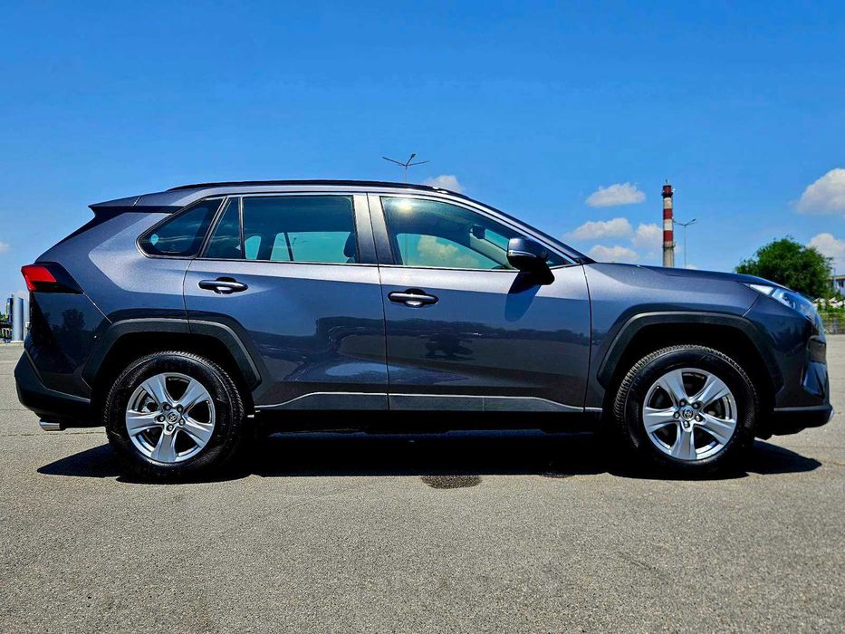 Toyota RAV4 2024р 2.5 гібрид офіційний