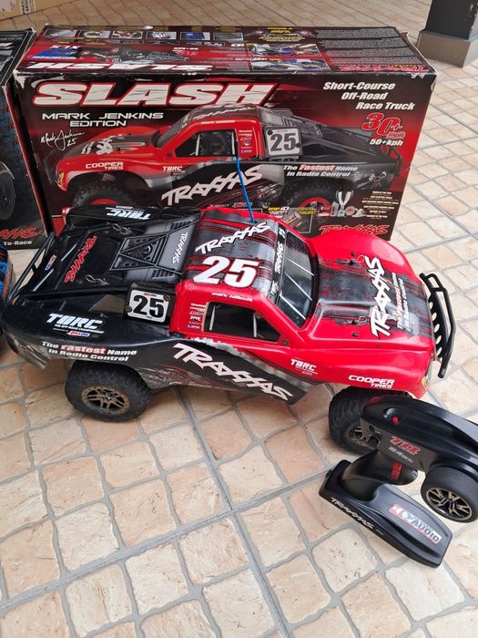 R .C .s  TRAXXAS  Excelente Estado.    2  por 1