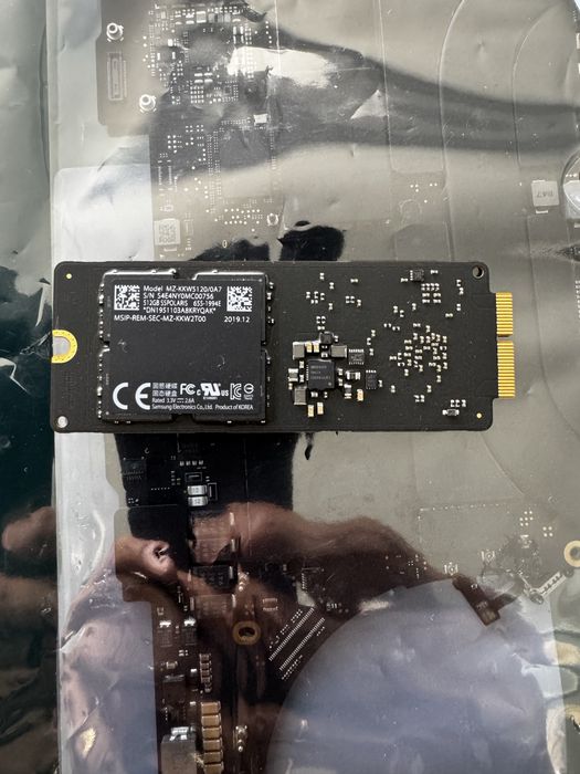 NVME 512 original apple