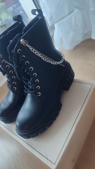 Czarna buty botki damskie 39