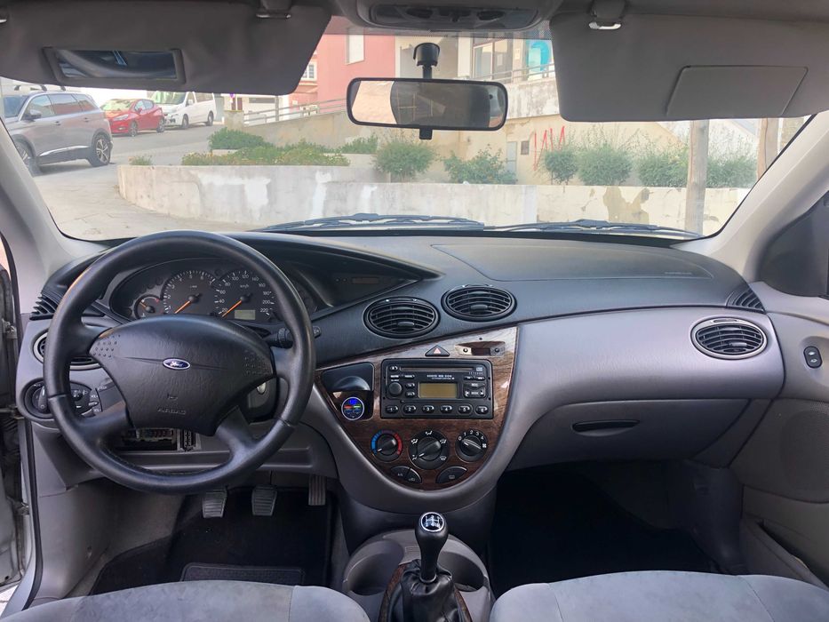 Ford Focus MK1 Sedan 1999