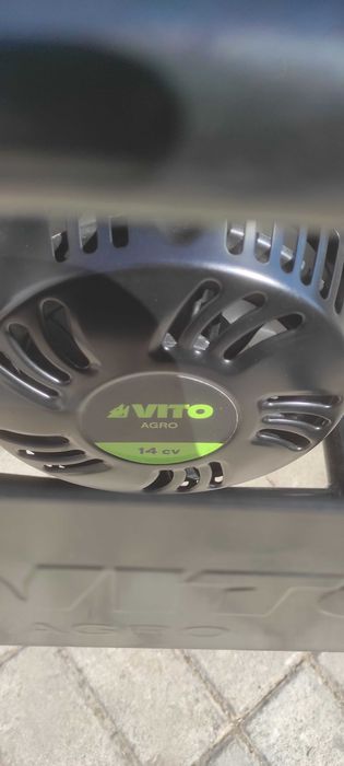 Oportunidade Motocultivador 14cv 4t c/motor arranque