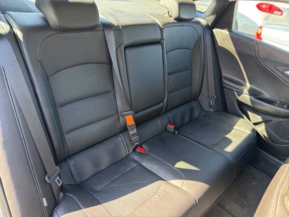 Chevrolet Malibu Premier      2017