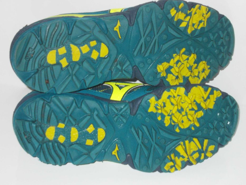 MIZUNO wave kien 4 GTX  39  trekkingowe
