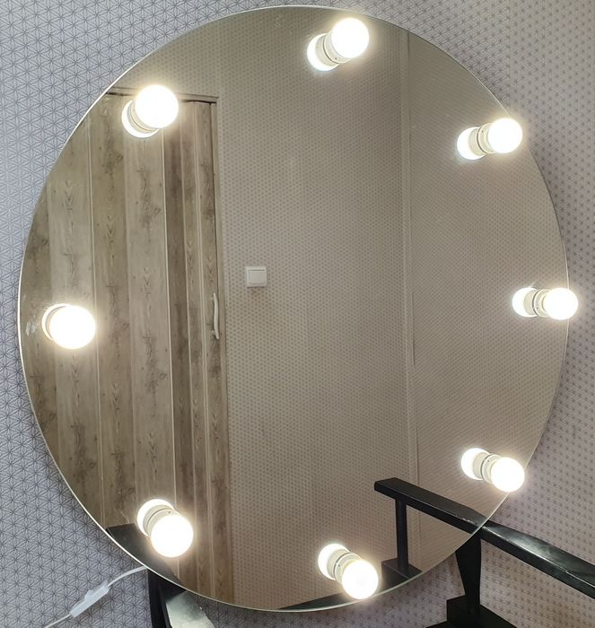 Lustro Glamor okrągłe do makijażu wizażu