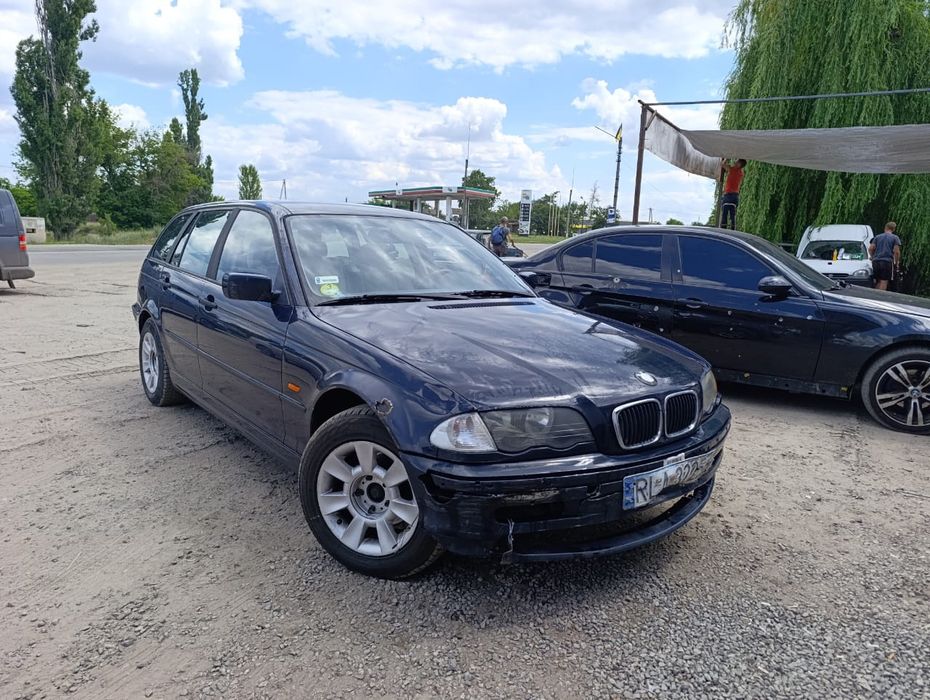Продам БМВ Е 46..