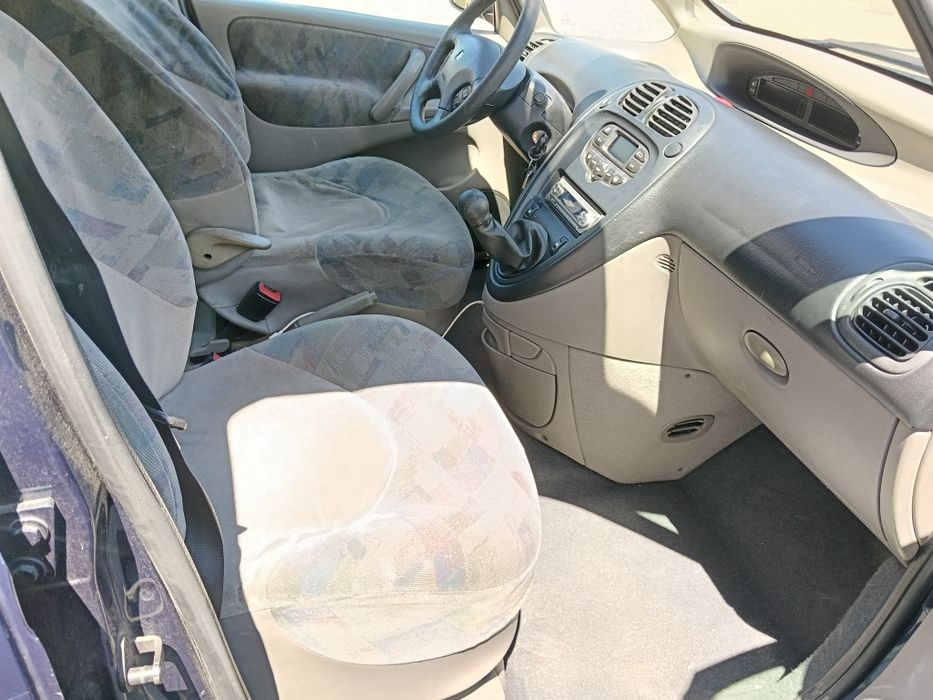 Citroën Picasso 1.6 a gasolina