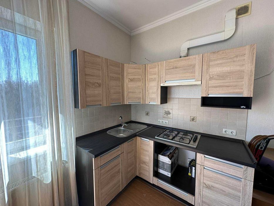 Продажа ДОМА в Совиньоне, бассейн