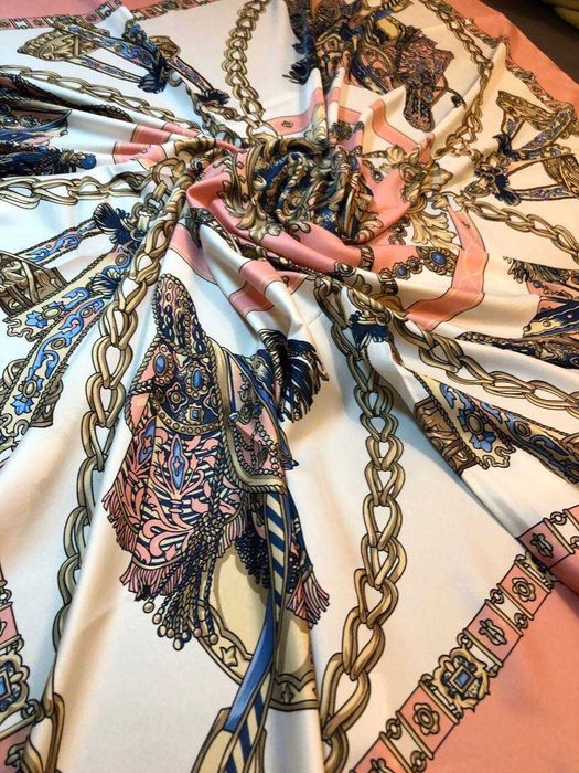 Рожева хустка в стилі  Hermes платок шовковий