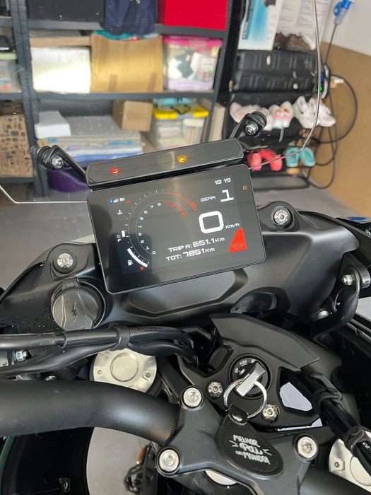 Benelli trk 702 x