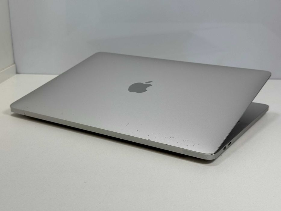 MacBook Pro 13 2022 M2 TouchBar 8GB RAM 256GB SSD Silver