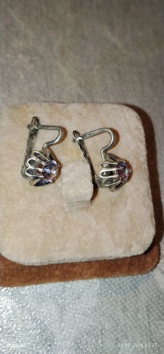 Старые антикварные серьги с именником