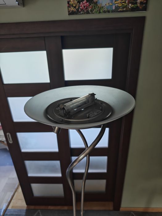 Lampa stojąca podłogowa chrom satyna, z lampką do czytania