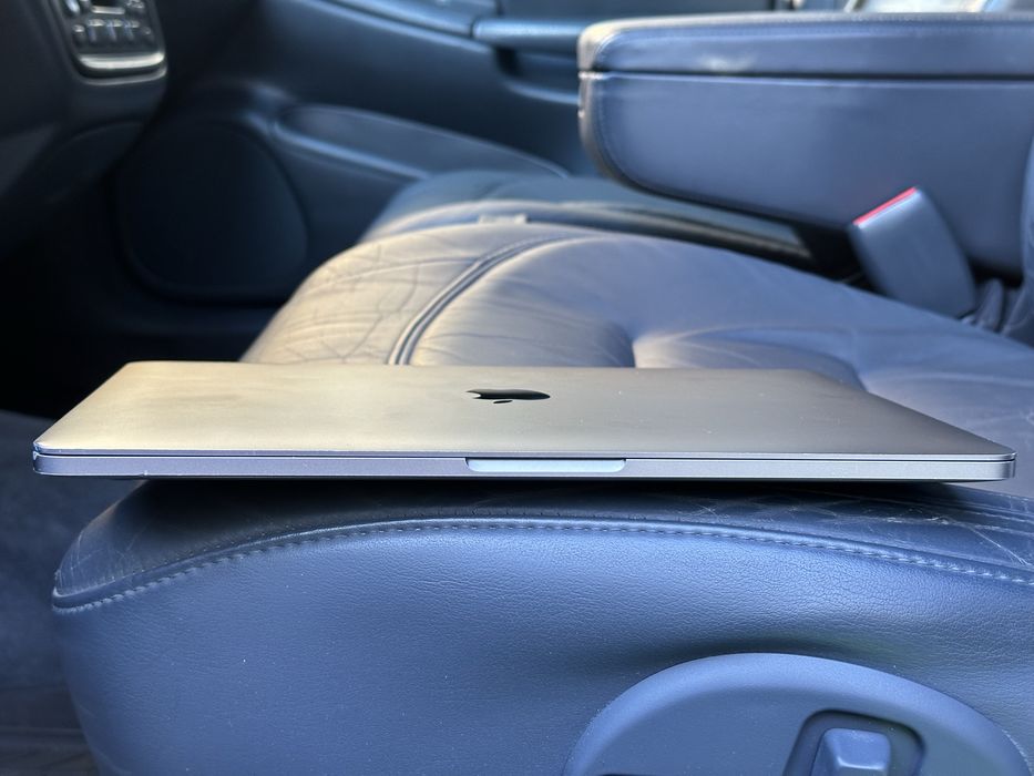 MacBook Pro 13 | M1 | 256 Тачбар