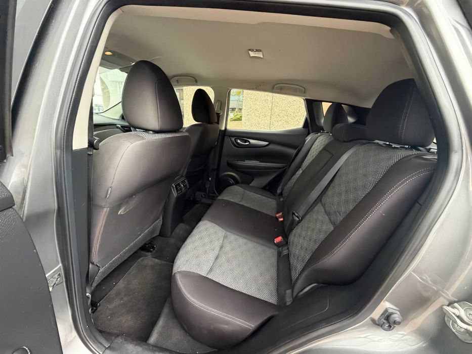 Nissan Rogue      2018