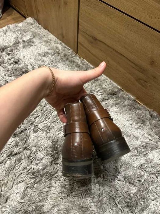 Buty botki sztyblety skórzane czekoladowe brązowe 38 Tommy Hilfiger