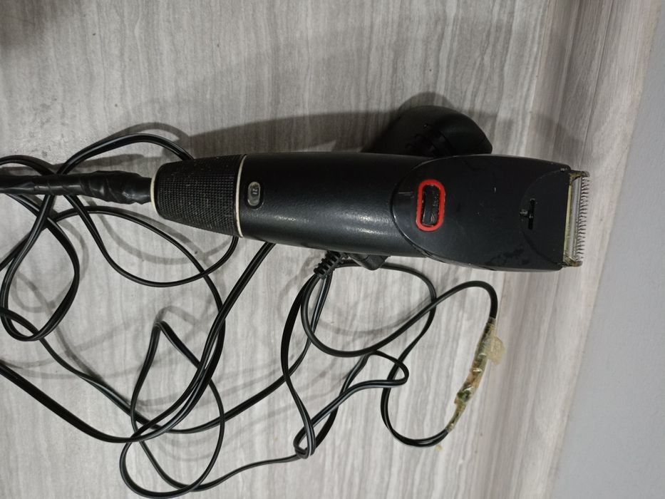 Машинка для стрижки волос Philips