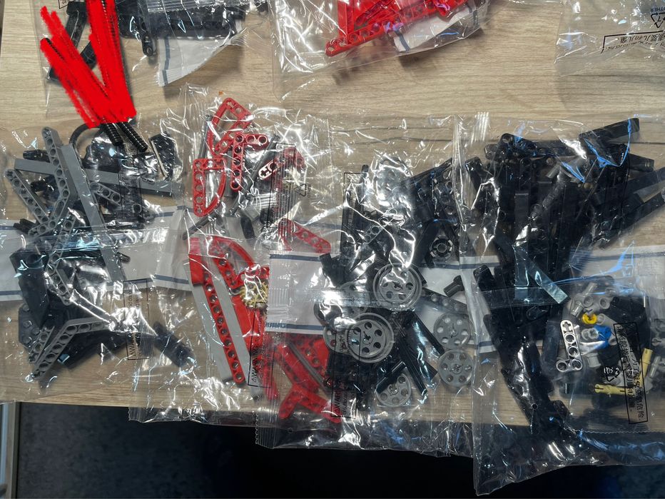 Mould king 19005 частина набору