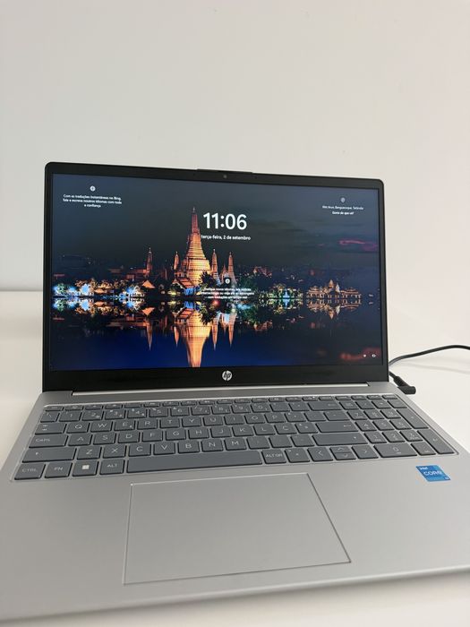HP Laptop 15,6" Intel Core i3