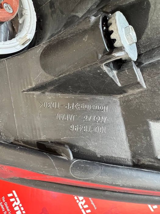 Фара Lexus SC 430 рестайлинг 2006-