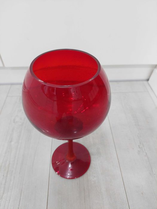 Kielich Dekoracyjny Czerwony PRL Z Horbowy Huta Barbara Polanica Zdrój