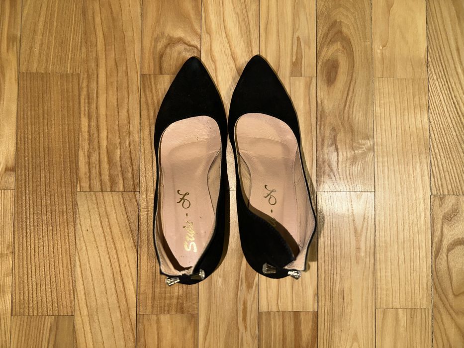 Чорні туфлі жіночі