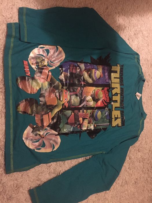 2 tshirt Turtles t10/12 anos