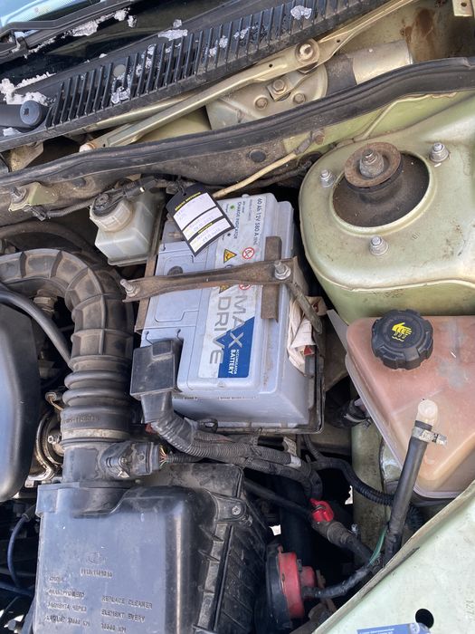 Терміново Lada kalina 2118 седан лада калина 2006 1.6 бензин