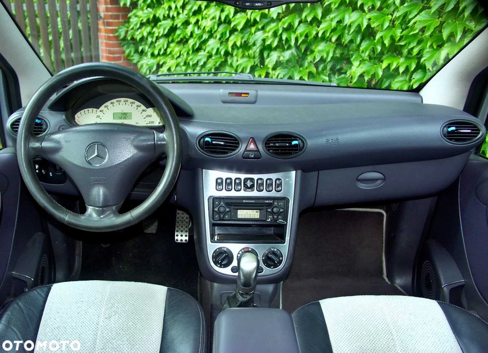 Mercedes A210 Evolution Poznań Junikowo flagowa jak-AMG hot-hatch W168