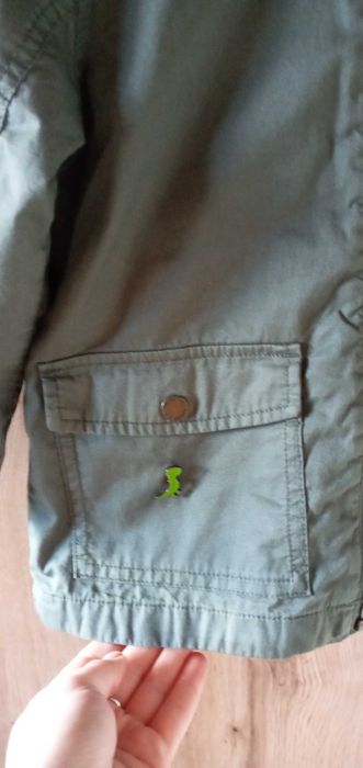 Вітровка, парка Н&М