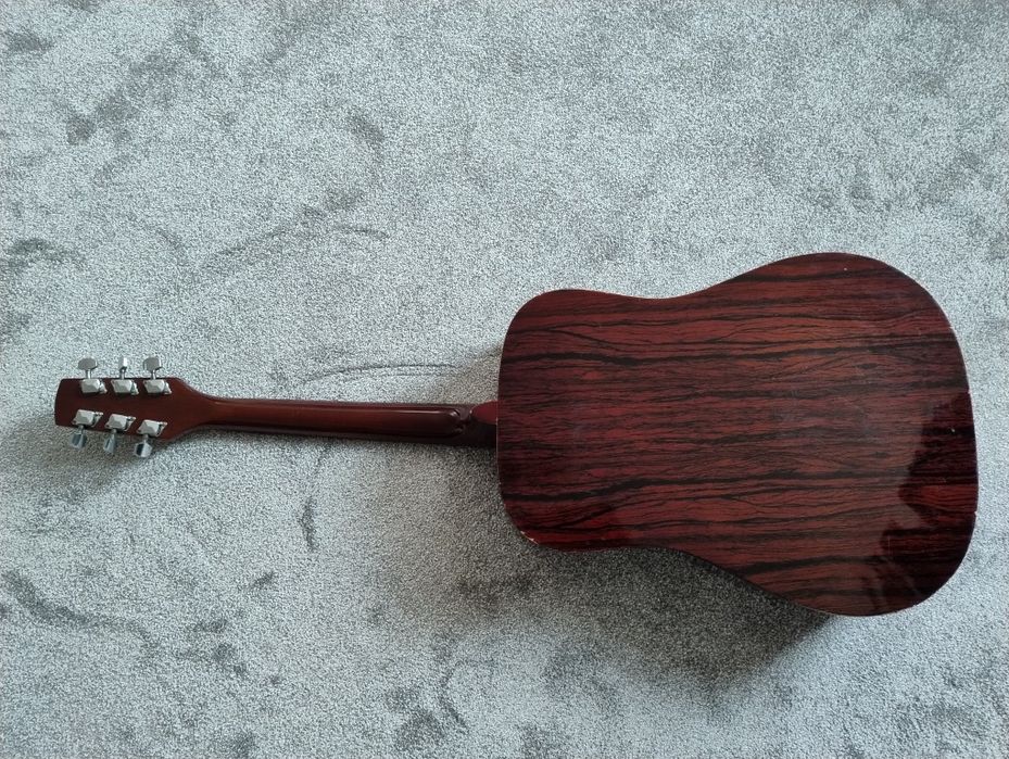 Gitara akustyczna Marita, dreadnought