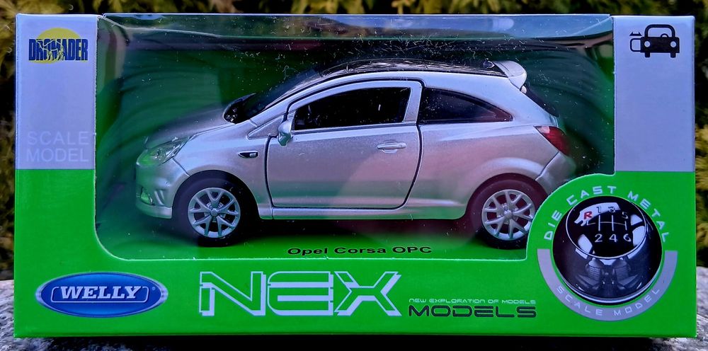 Kolekcja Welly - Opel Corsa OPC - skala około 1:32