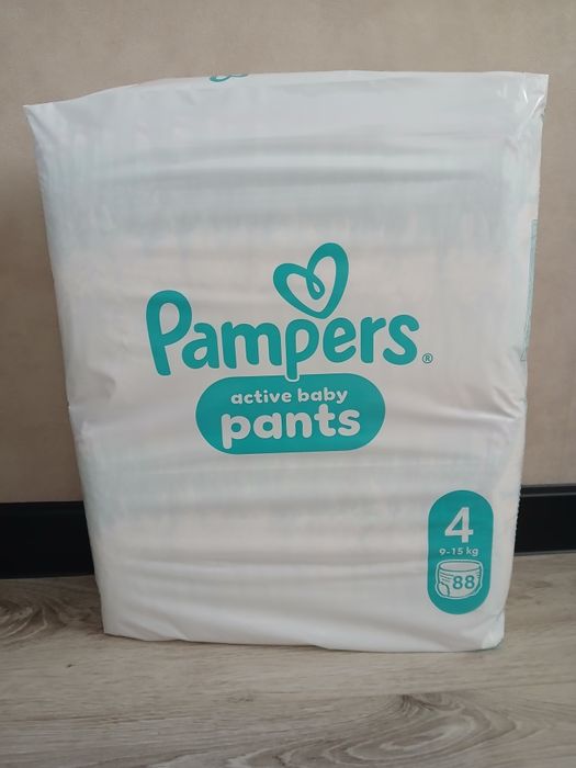 Підгузки-трусики Pampers Active Baby Pants Розмір 4 (9-15 кг) 88 шт