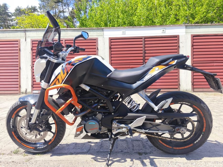 KTM Duke 125 ABS atrakcyjny
