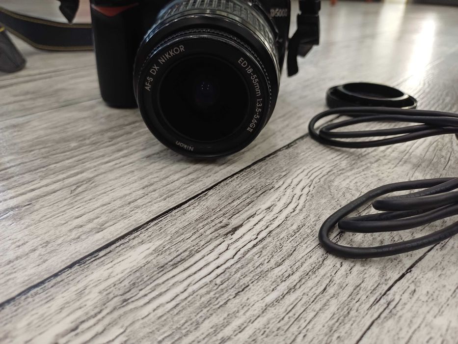 Aparat Nikon D5000