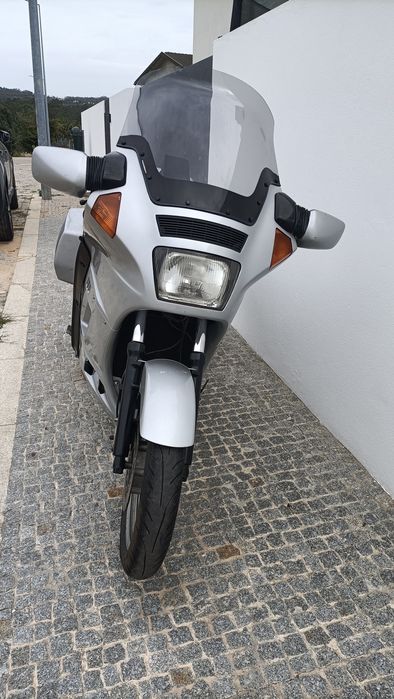 Kawasaki GTR 1000