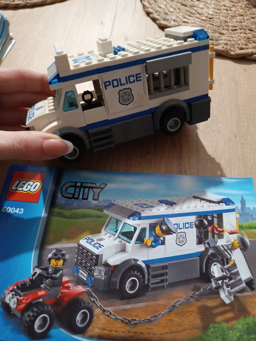 Zestaw LEGO 60043