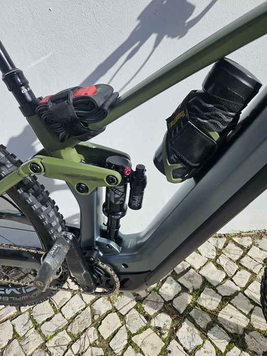 Cube Stereo Hybrid 140 HPC TM 750 – E-MTB Enduro | Full Power Bosch