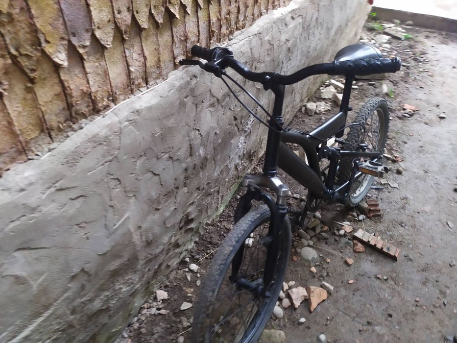 Продам Санта Круз 00067 (за деталями в лс)