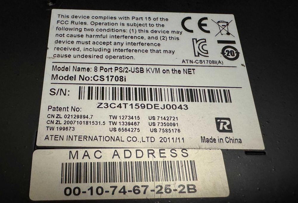ATEN CS-1708i  8-портовий IP KVM перемикач